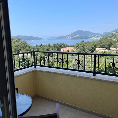 Lux Apartment Amarin Pržno المظهر الخارجي الصورة