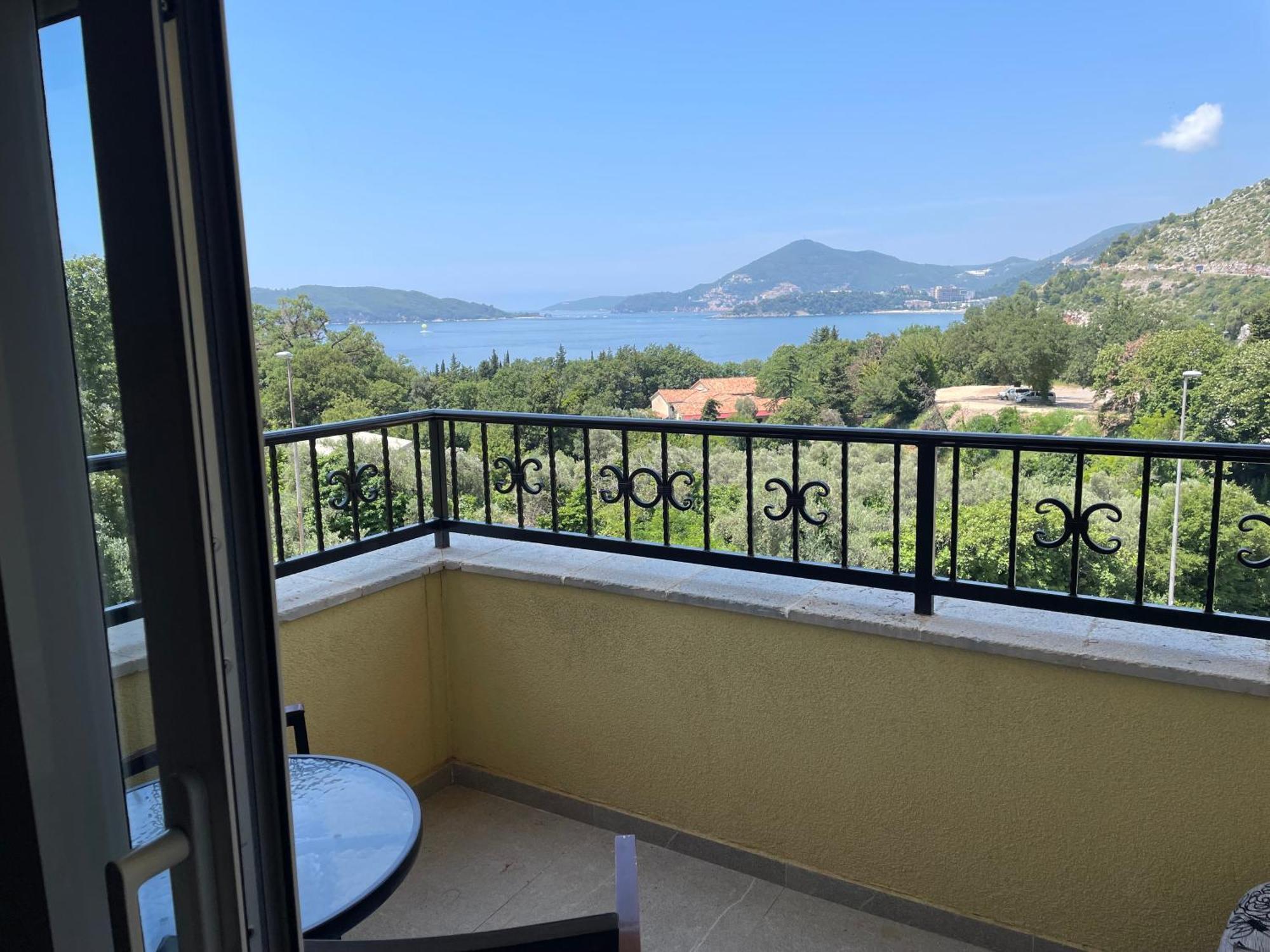 Lux Apartment Amarin Pržno المظهر الخارجي الصورة